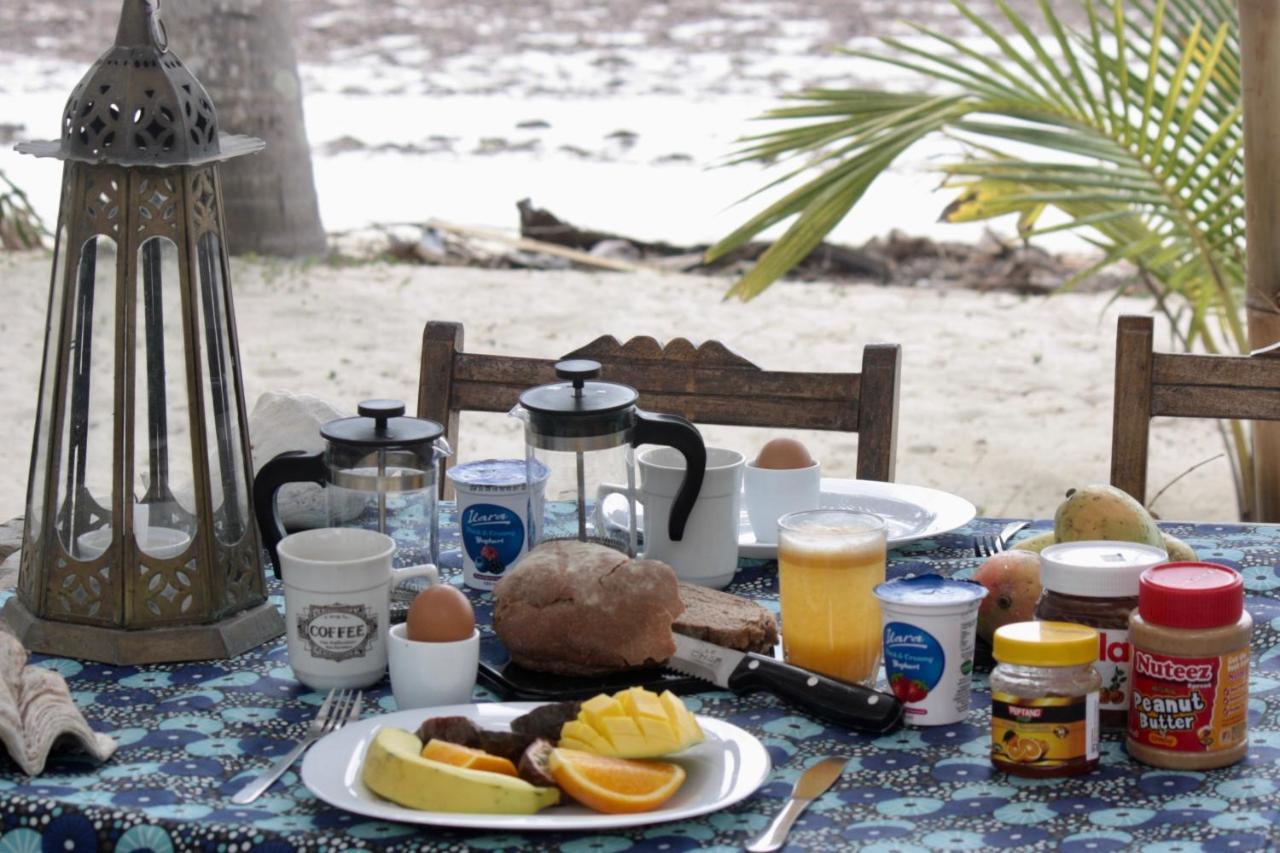 Sawa Sawa Beach House Msambweni Екстер'єр фото
